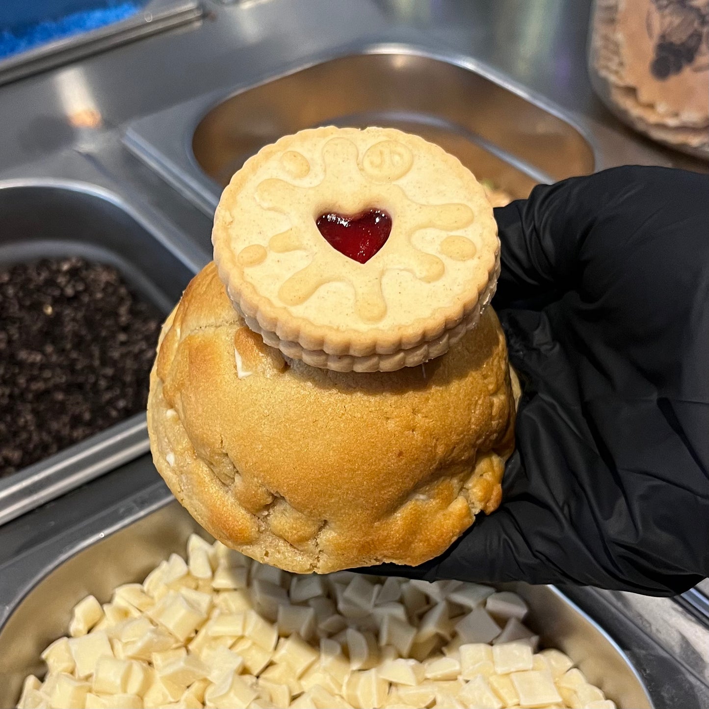 Jammie Dodger Stuffed Cookie