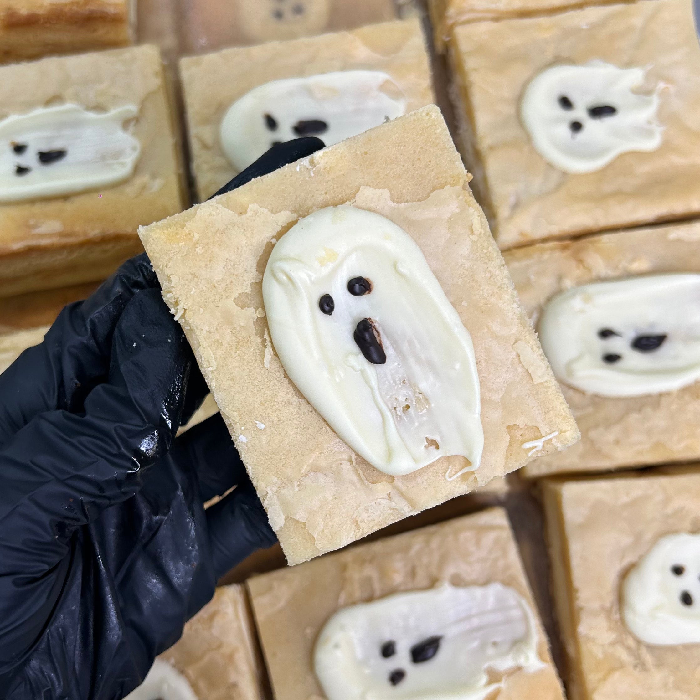 Casper’s Blondie Dolly's Desserts