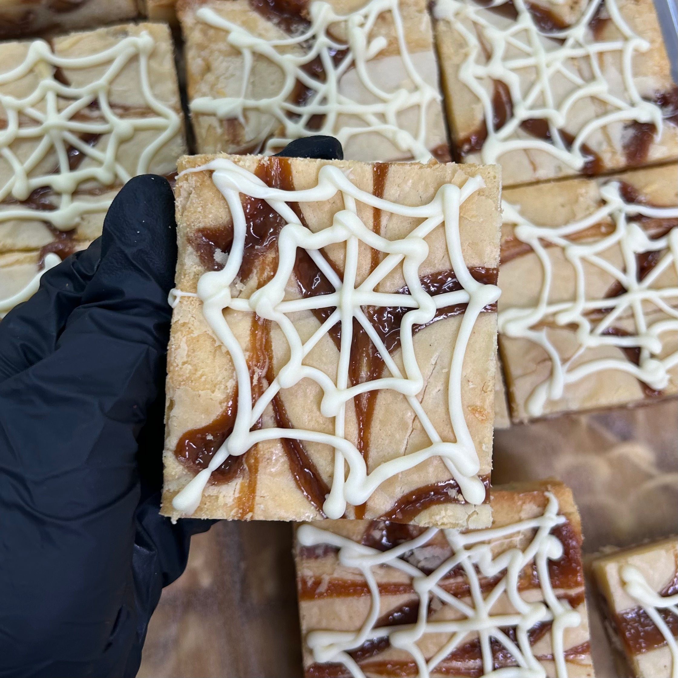 Black Widow’s Blondie Dolly's Desserts