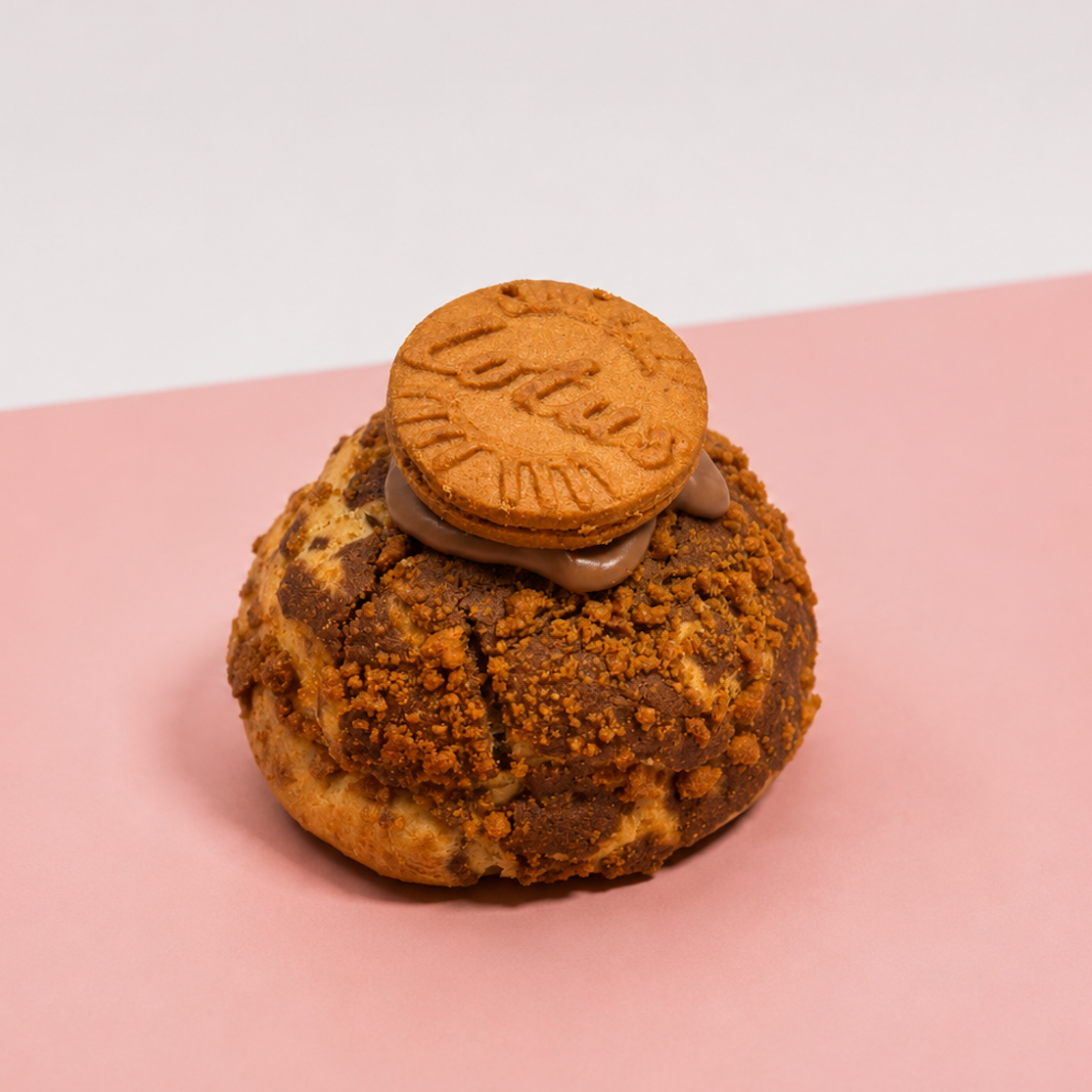 Biscoff Nutella Stuffed Cookie
