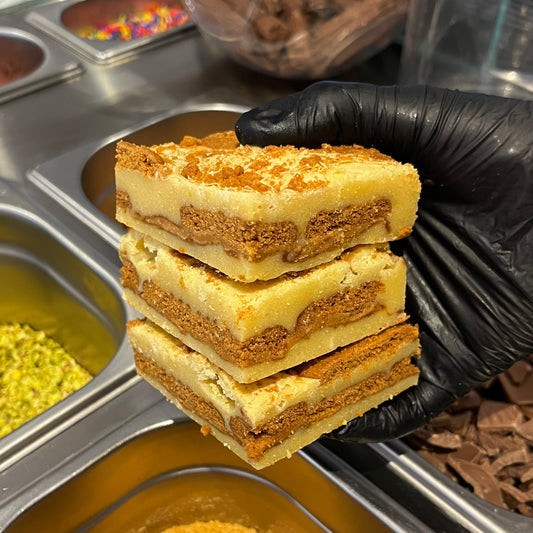 Biscoff Blondie