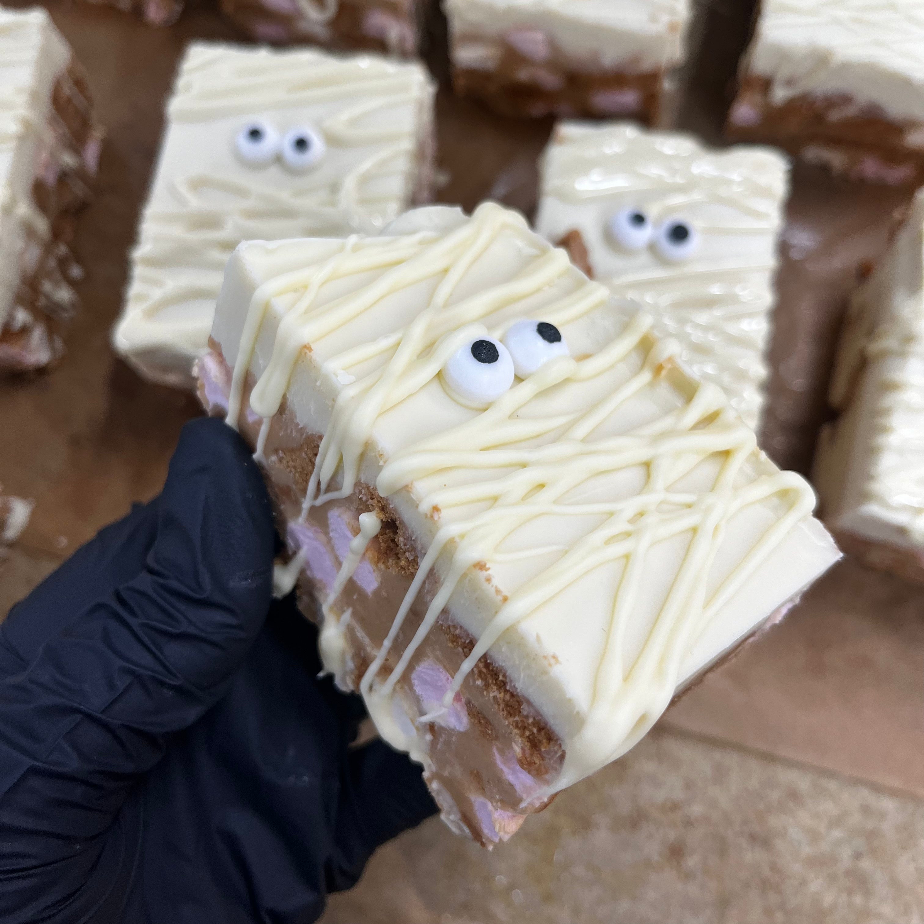 The Mummy Returns In Biscoff Rocky Road Dolly's Desserts