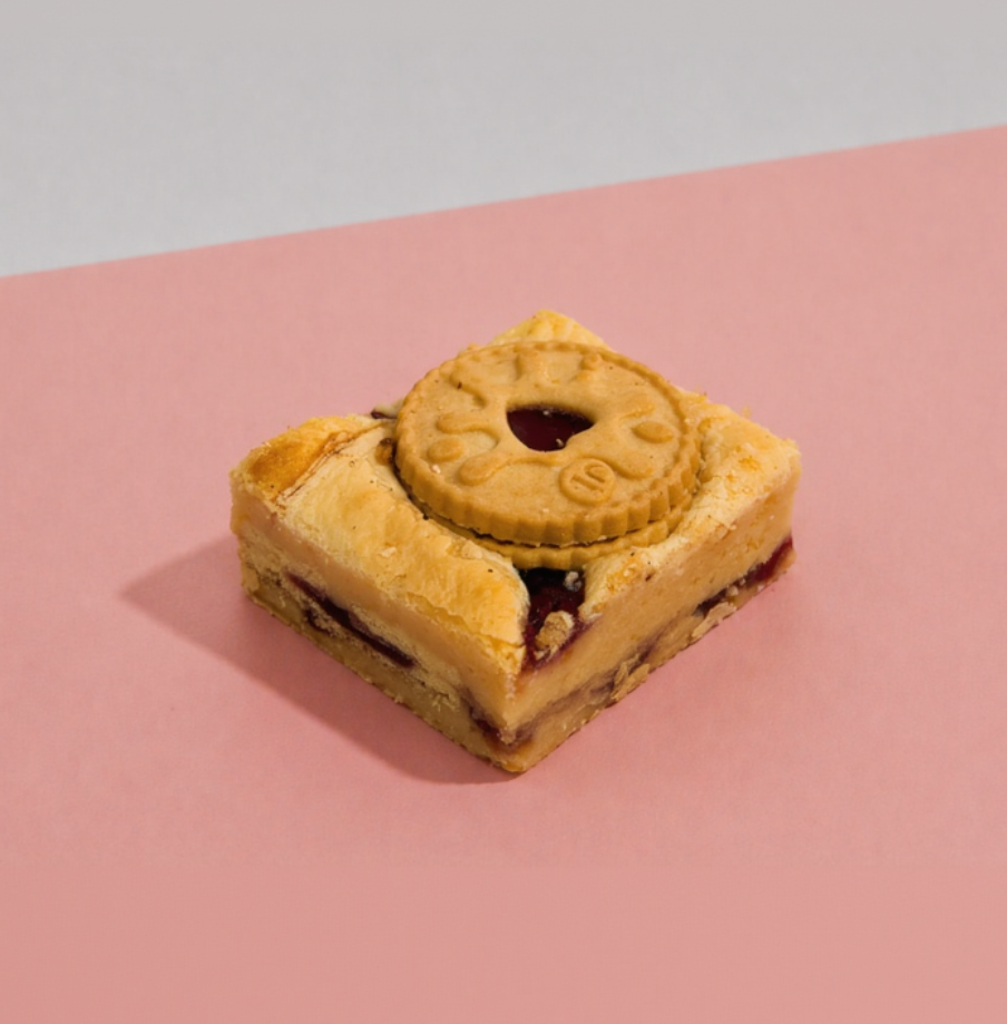 Jammie Dodger Blondie