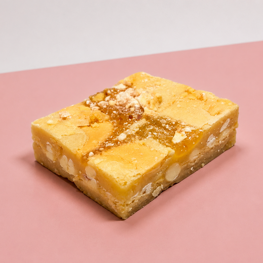 Lemon Meringue Blondie