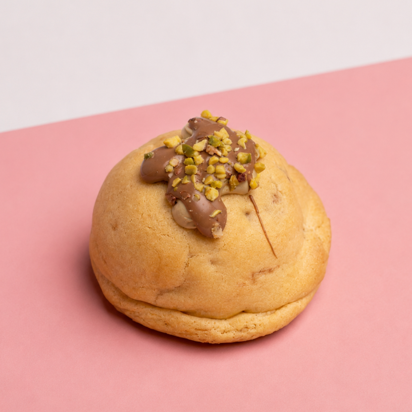 Pistachio & Nutella Stuffed Cookie